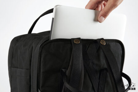 Fjallraven Kanken Laptop 13" with Laptop Pulling out of bag