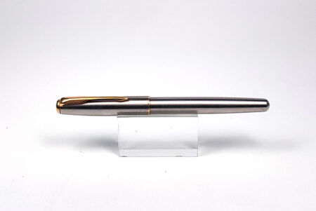 Parker Sonnet Fountain Pen - Stainless Steel with Gold Trim- Fine (Pre Loved)