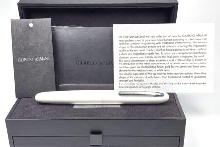 TIbaldi Georgio Armani Montenapoleone Fountain Pen - Glossy White - Medium (Pre Loved) boxed warranties