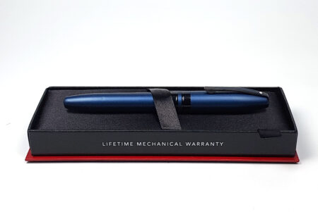 Sheaffer Icon 9110 Fountain Pen - Metallic Blue - Medium (Pre Loved) Box open