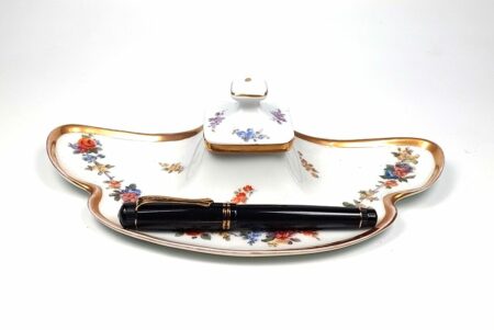 Vintage Porcelain Inkwell and Pen Rest (circa 1920) with Kaweco Dia 2